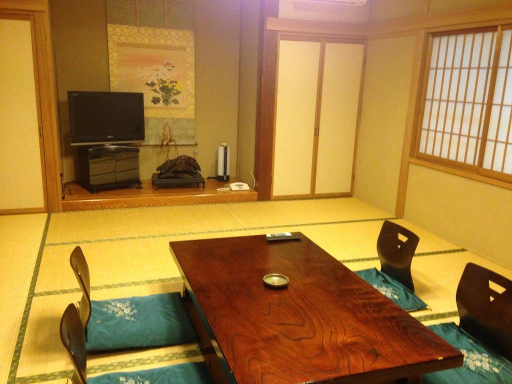 Chuokan Shimizuya Ryokan Ναγκάνο Δωμάτιο φωτογραφία